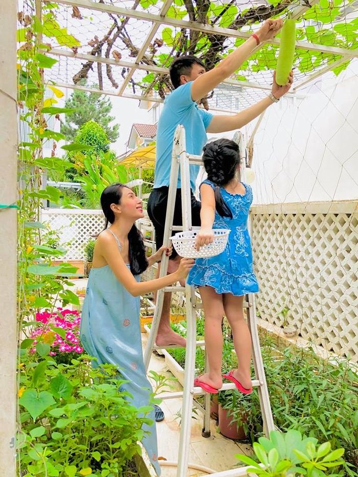 Những căn biệt thự nhìn là choáng của sao Việt - Ảnh 16 Những căn biệt thự nhìn là choáng của sao Việt - Ảnh 16