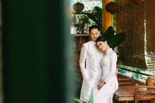 Ngắm trọn bộ ảnh cưới truyền thống đẹp lung linh của Trang Trần cùng ông xã Việt kiều Louis Trần - Ảnh 4