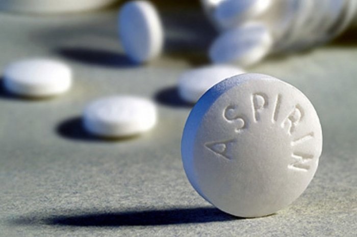 Aspirin có tác dụng trị gàu hiệu quả.