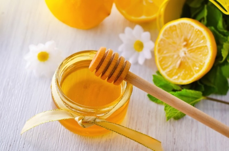 Trị sẹo lồi tại nhà bằng chanh và mật ong Trị sẹo lồi tại nhà bằng chanh và mật ong