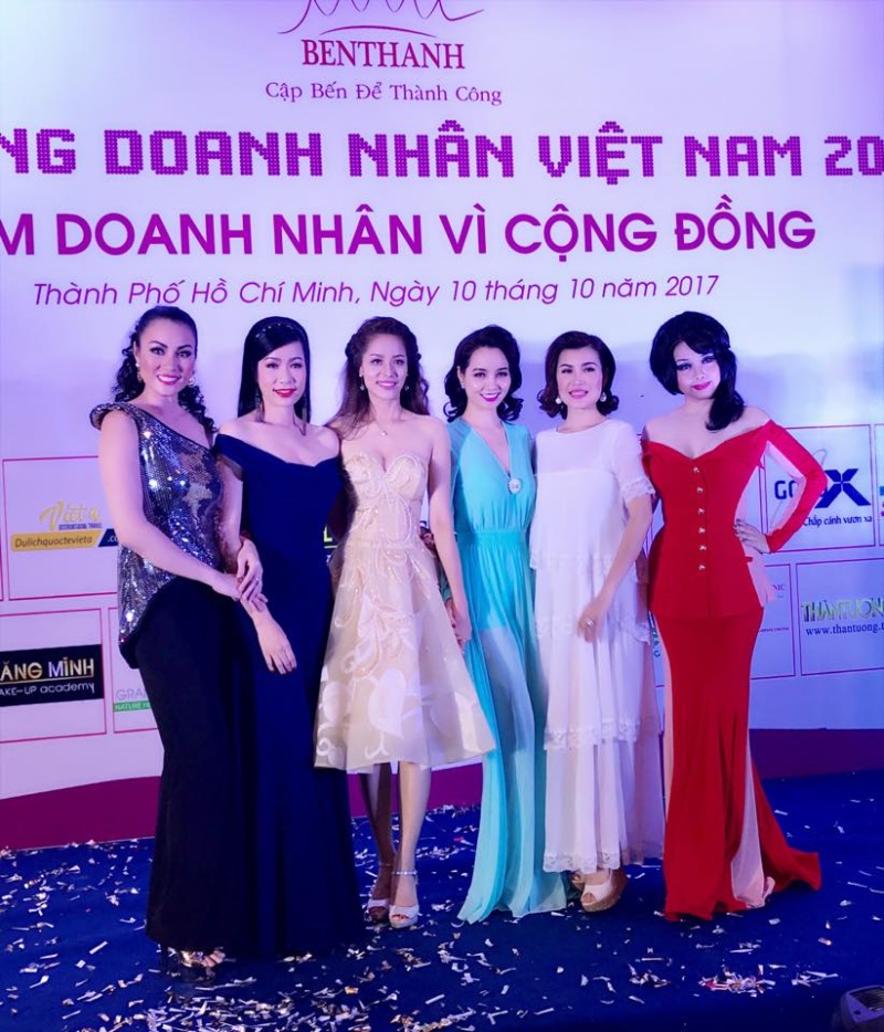 Trịnh Kim Chi lấn át dàn thí sinh Nữ hoàng Doanh nhân Việt Nam