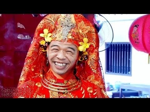 Cuộc sống của diễn viên bị chê 'xấu nhất showbiz Việt' Trung Ruồi