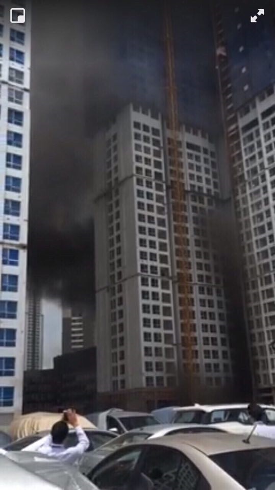 Cháy lớn tại công trình xây dựng Vinhomes Central Park Bình Thạnh - TP.HCM