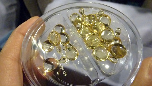 Quên hết kem dưỡng đi, dùng ngay mặt nạ vitamin E với thứ này, da sẽ trắng mịn sau 1 tuần - Ảnh 1 Quên hết kem dưỡng đi, dùng ngay mặt nạ vitamin E với thứ này, da sẽ trắng mịn sau 1 tuần - Ảnh 1