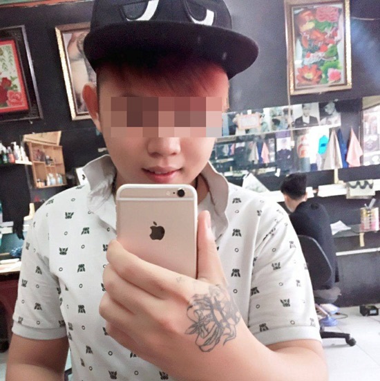 Chàng trai xăm kín mặt vì thất tình: chỉ là một nửa sự thật - Ảnh 5 Chàng trai xăm kín mặt vì thất tình: chỉ là một nửa sự thật